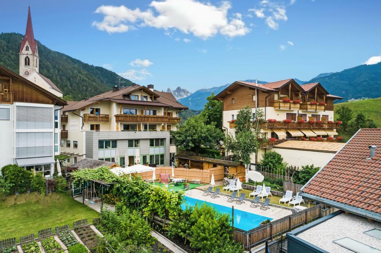 Teiser Stern 3* Funes (Bolzano)
