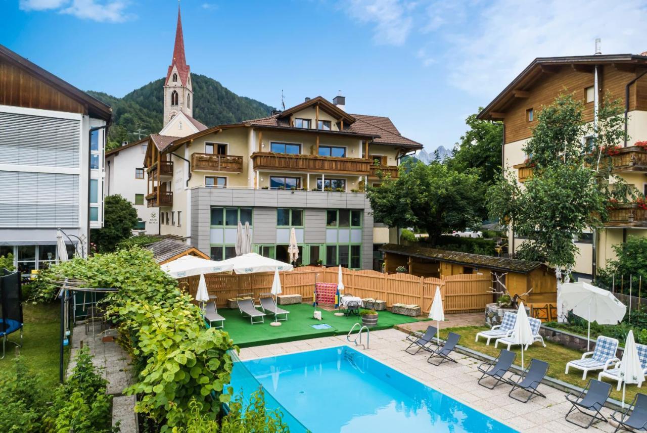 Teiser Stern Hotel